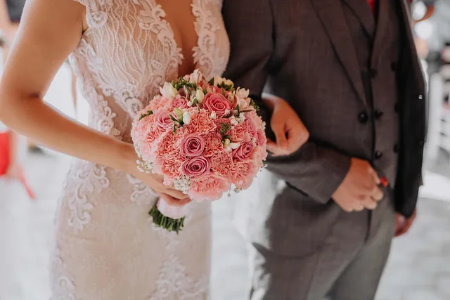 wedding, couple, bouquet, marriage, love, romantic, bride, groom, man, woman, together, relationship, romance, hands, bridal, wedding dress, happiness, closeup, wedding, wedding, wedding, wedding, wedding, bride, wedding dress. Bilingual Wedding Coordinator Contracts: Quebec and Ontario